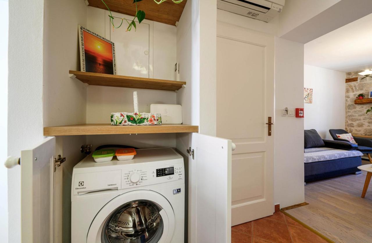Apartments Festum ชิเบนิก ภายนอก รูปภาพ